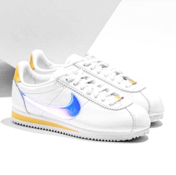 SALE 5⭐️ NWT Nike Cortez Classic White Cl Topaz - Picture 6 of 8